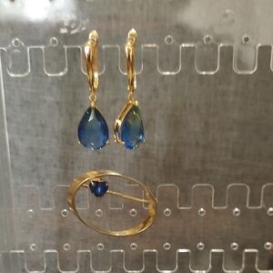 Beautiful Elegant Gold Earrings with Sapphire Blue Drops And  Vintage Brooch